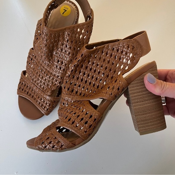 LC Lauren Conrad Braided Woven Design Stacked Heel Sling Back Brown Heel Size 7 - Picture 1 of 7